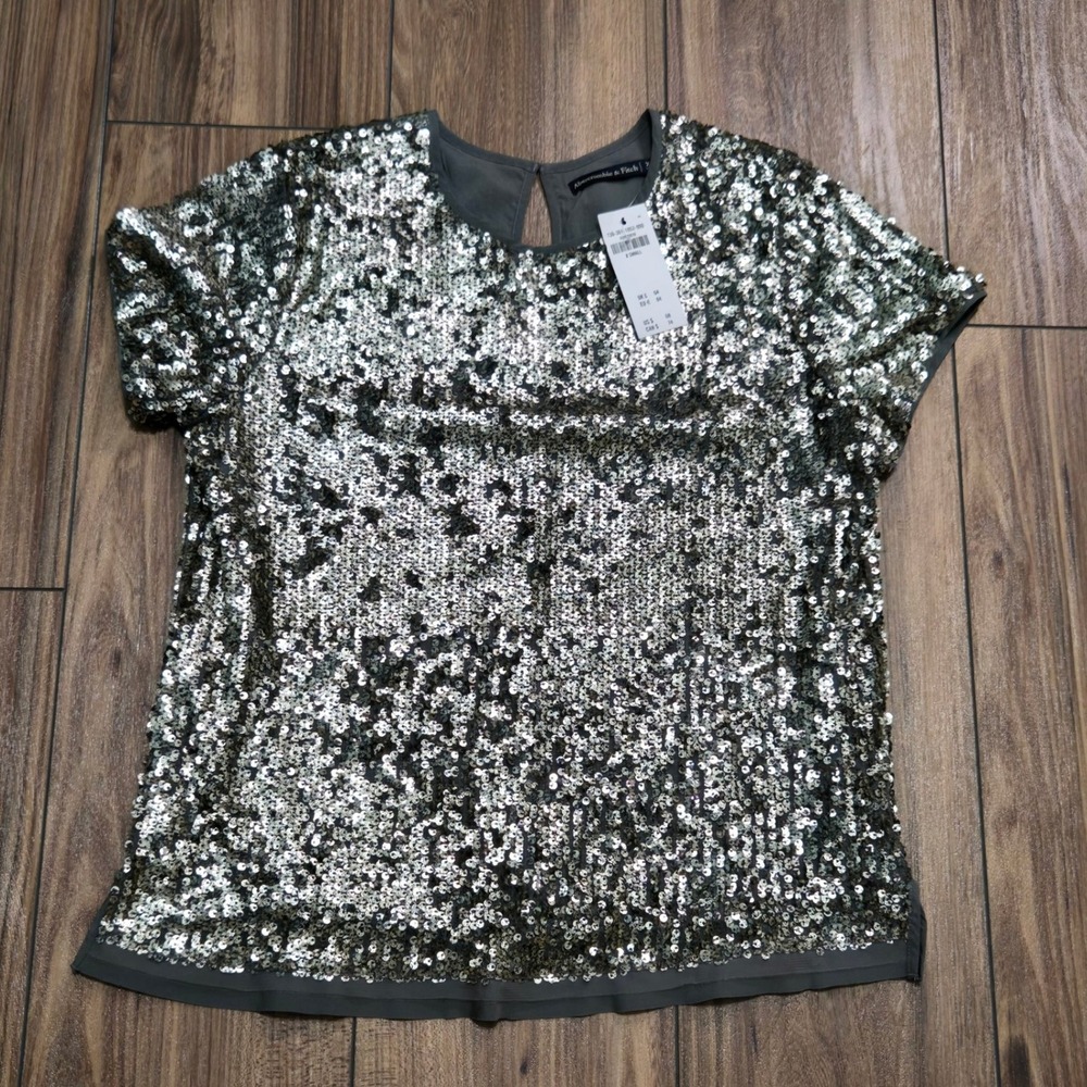 Abercrombie & Fitch NWT Silver Sequin Short Sleeve Keyhole Top XS NEW $68 - Picture 2 of 11